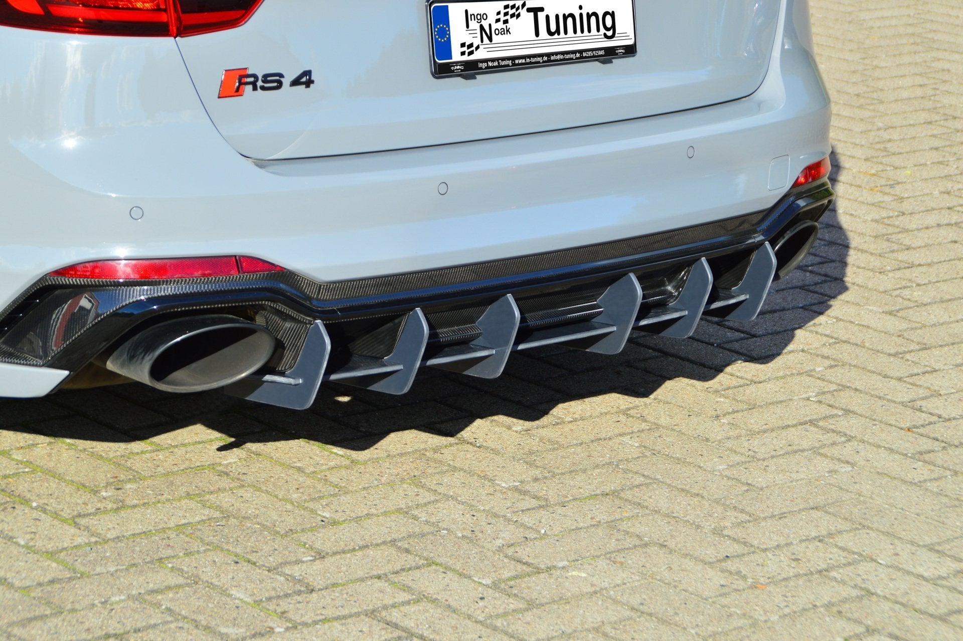Gefräster Heckansatz aus ABS für Audi RS4 B9