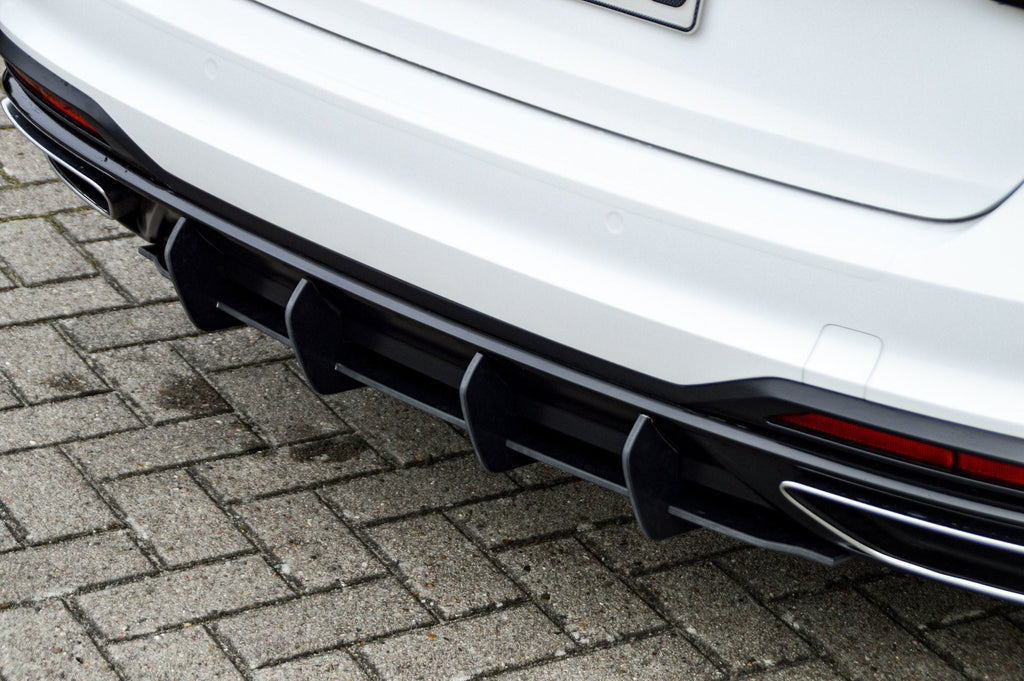 Gefräster Heckansatz aus ABS für Audi A4 B9 Avant Facelift
