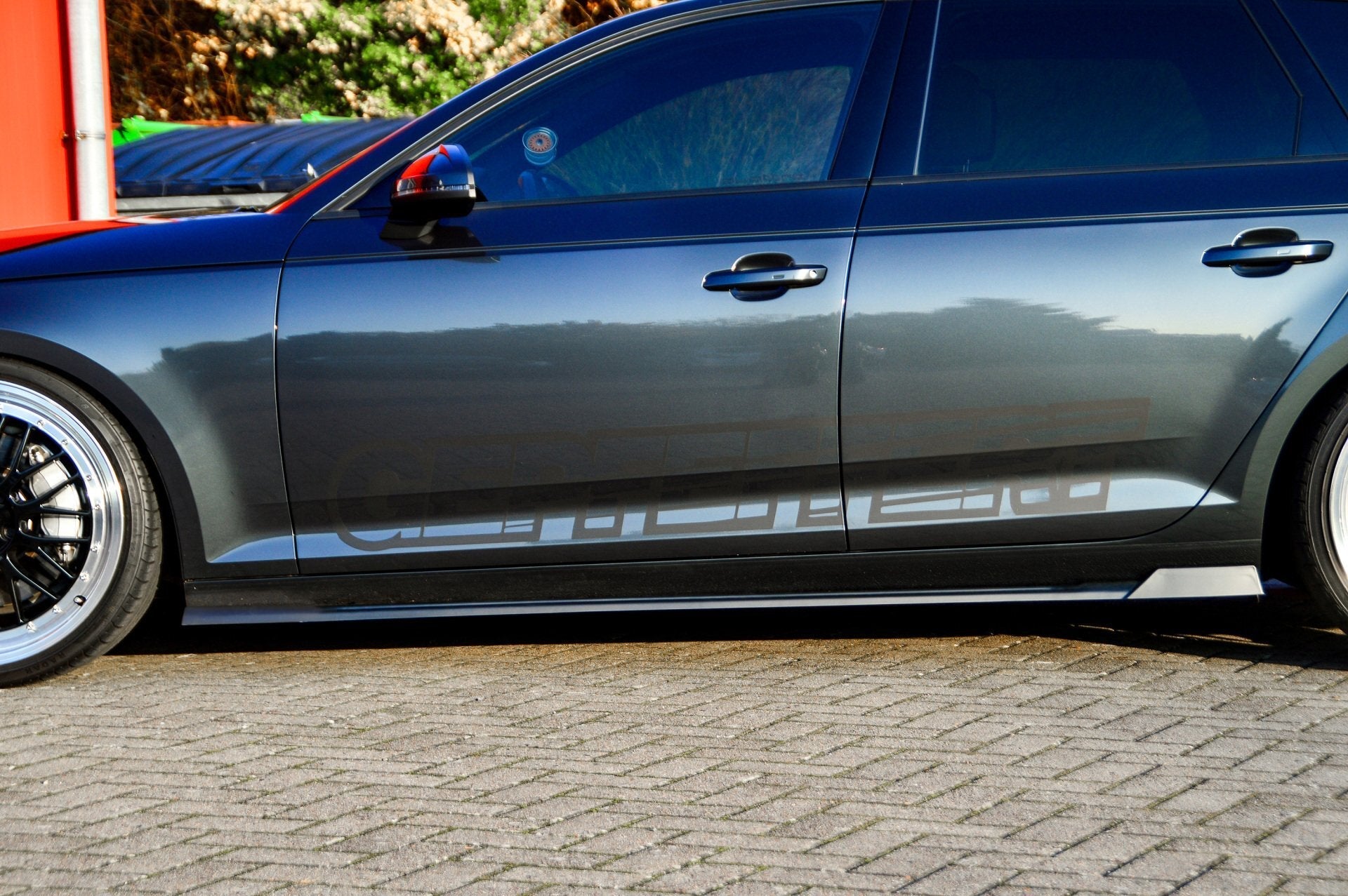 CUP Seitenschweller mit Wings hinten für Audi A4 B9