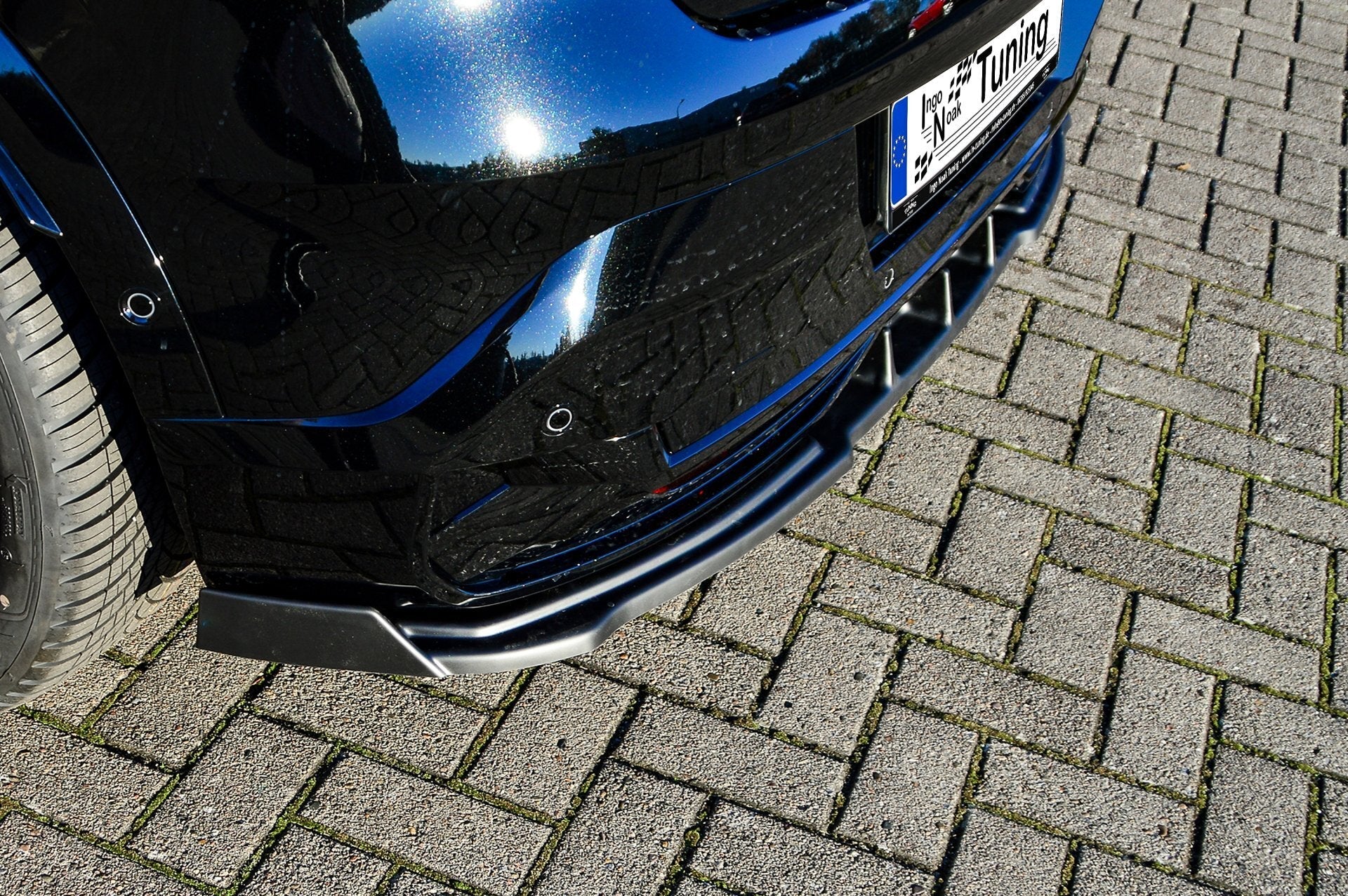 Heckansatz mit Wings aus ABS für Renault Megane E-Tech Elektric RCB