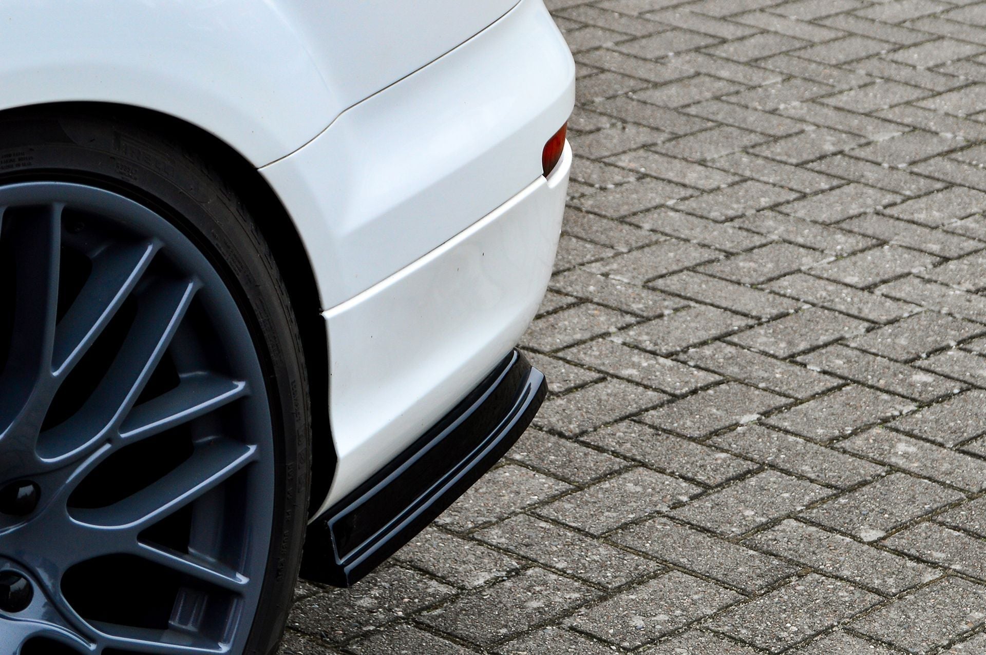 Heckansatz Seitenteile für Audi Q7 4L mit S-Line