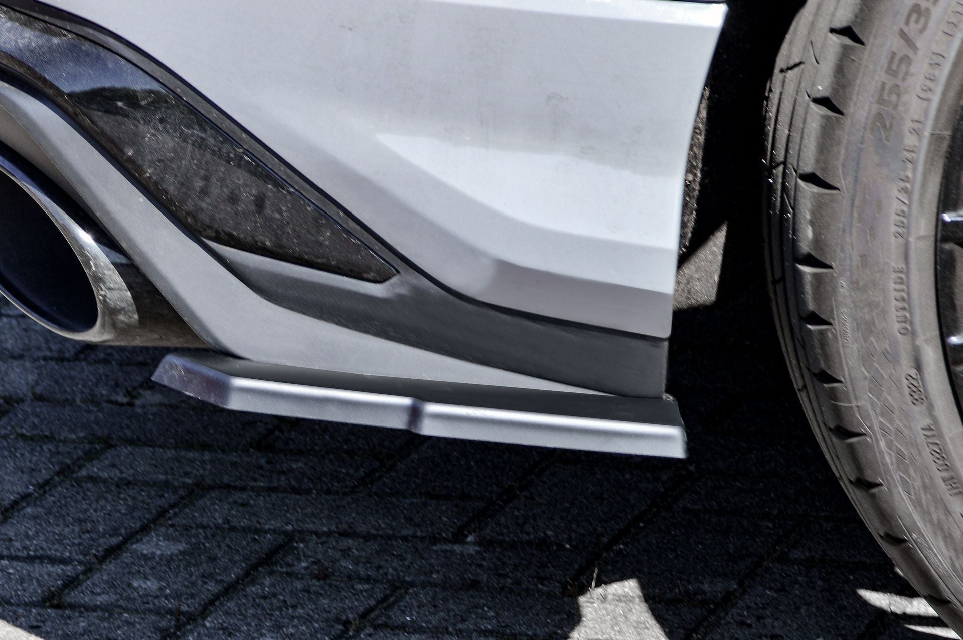 Heckansatz Seitenteile für Audi RSQ3 FN