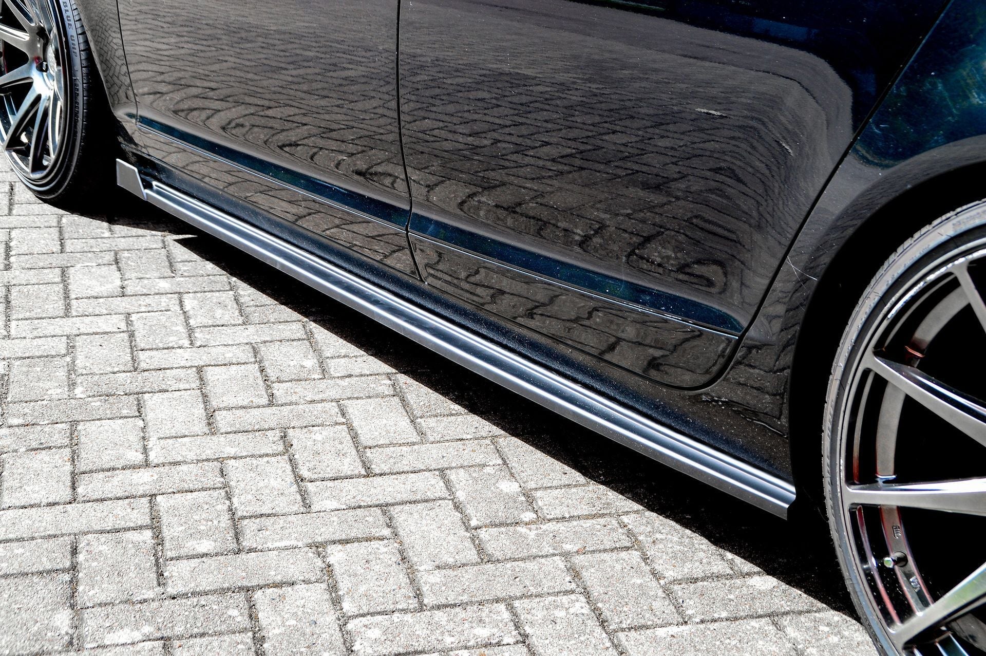 CUP Seitenschweller mit Wings vorne für Audi A6 4F + S-Line