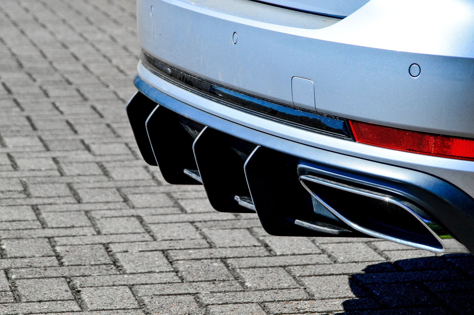 Gefräster Heckansatz aus ABS für Audi A4 B9 Avant