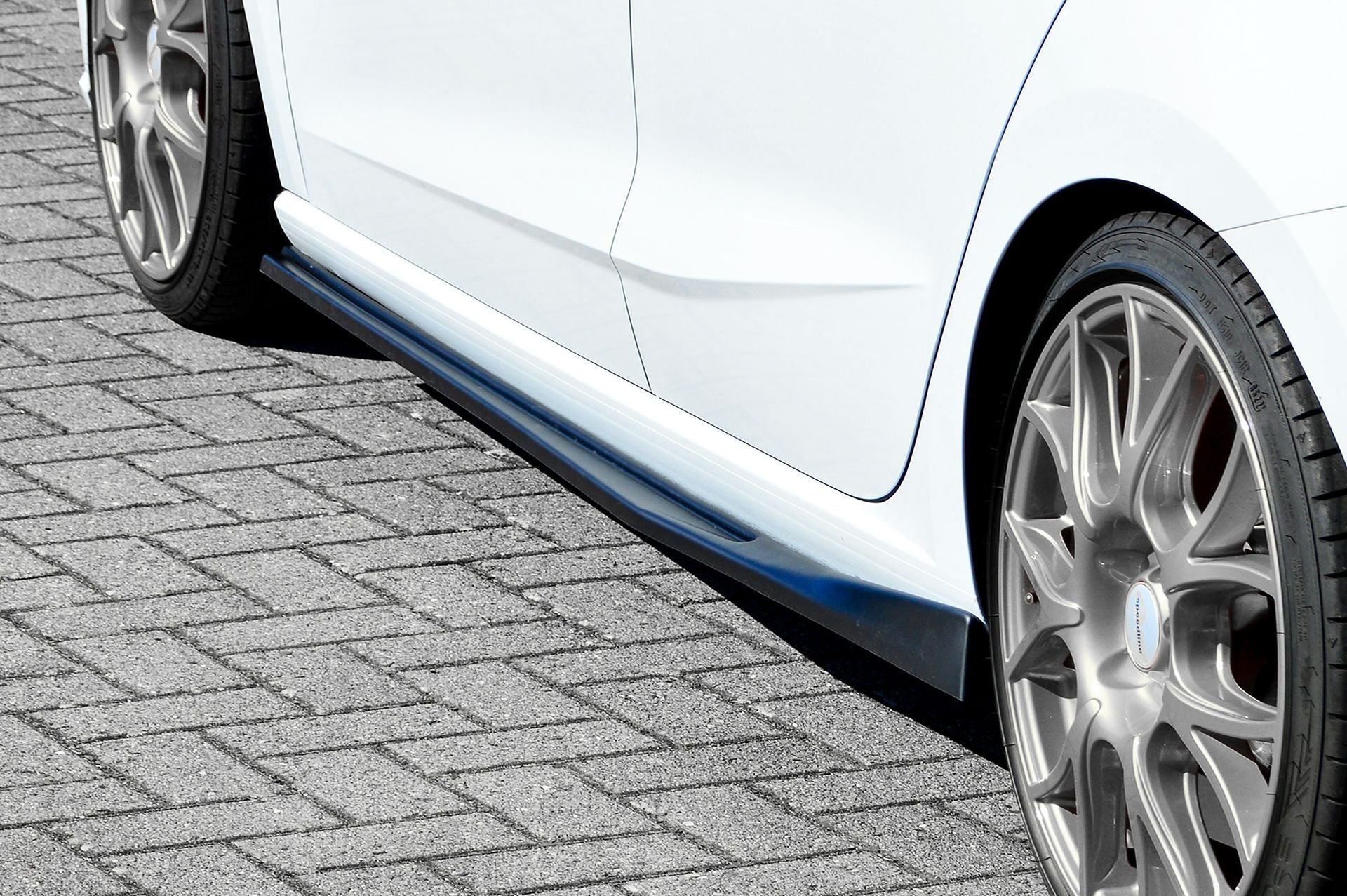 Cup Seitenschweller mit WIngs V2 Seat Ibiza 6F KJ