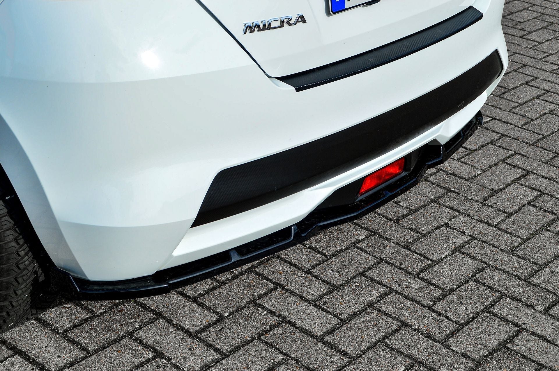 Heckspoilerlippe Cuplippe mit Wings für Nissan Micra 5 K14