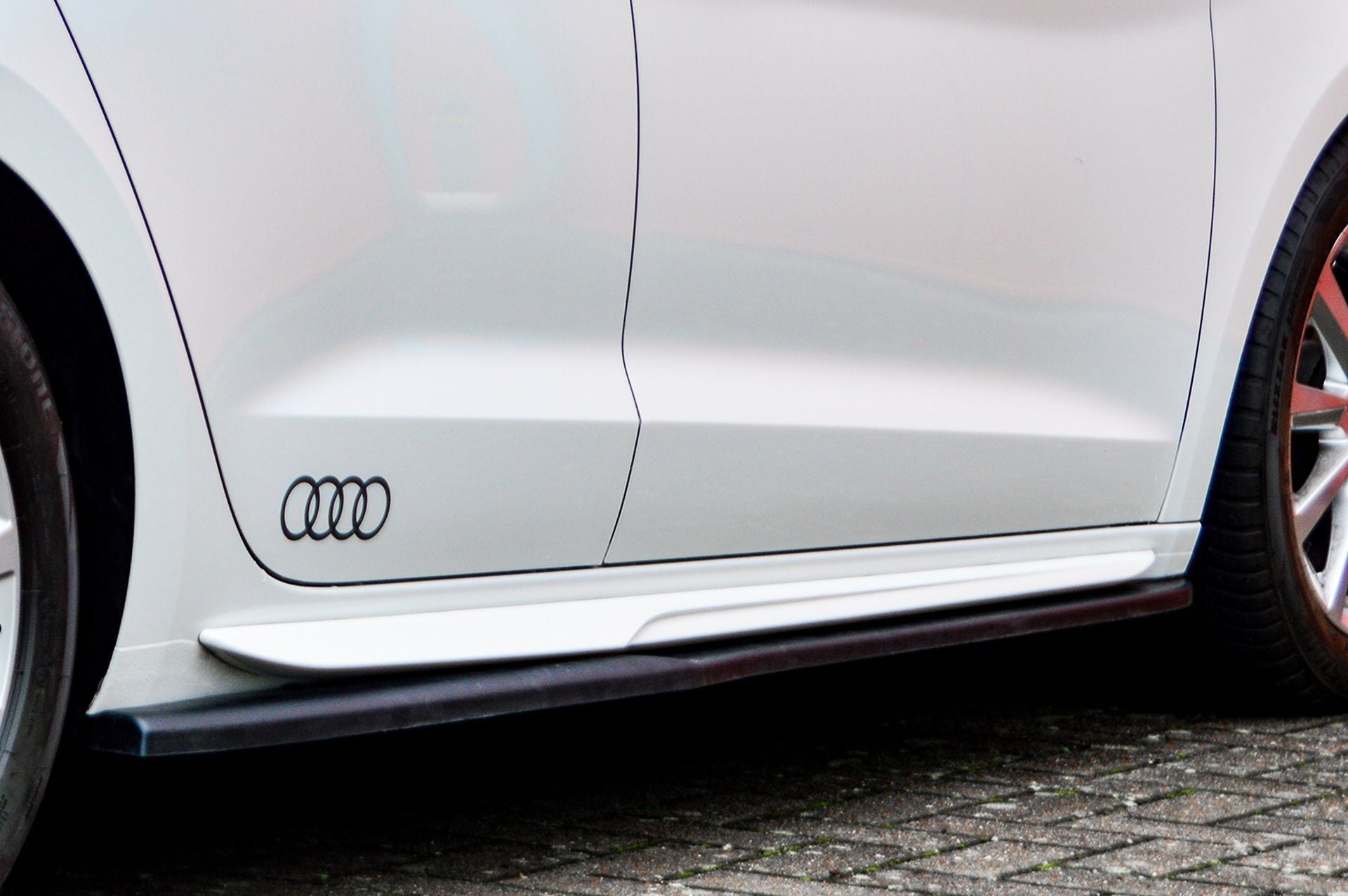 CUP Seitenschweller aus ABS für Audi A1 GB Sportback S-Line ab Bj.2018-