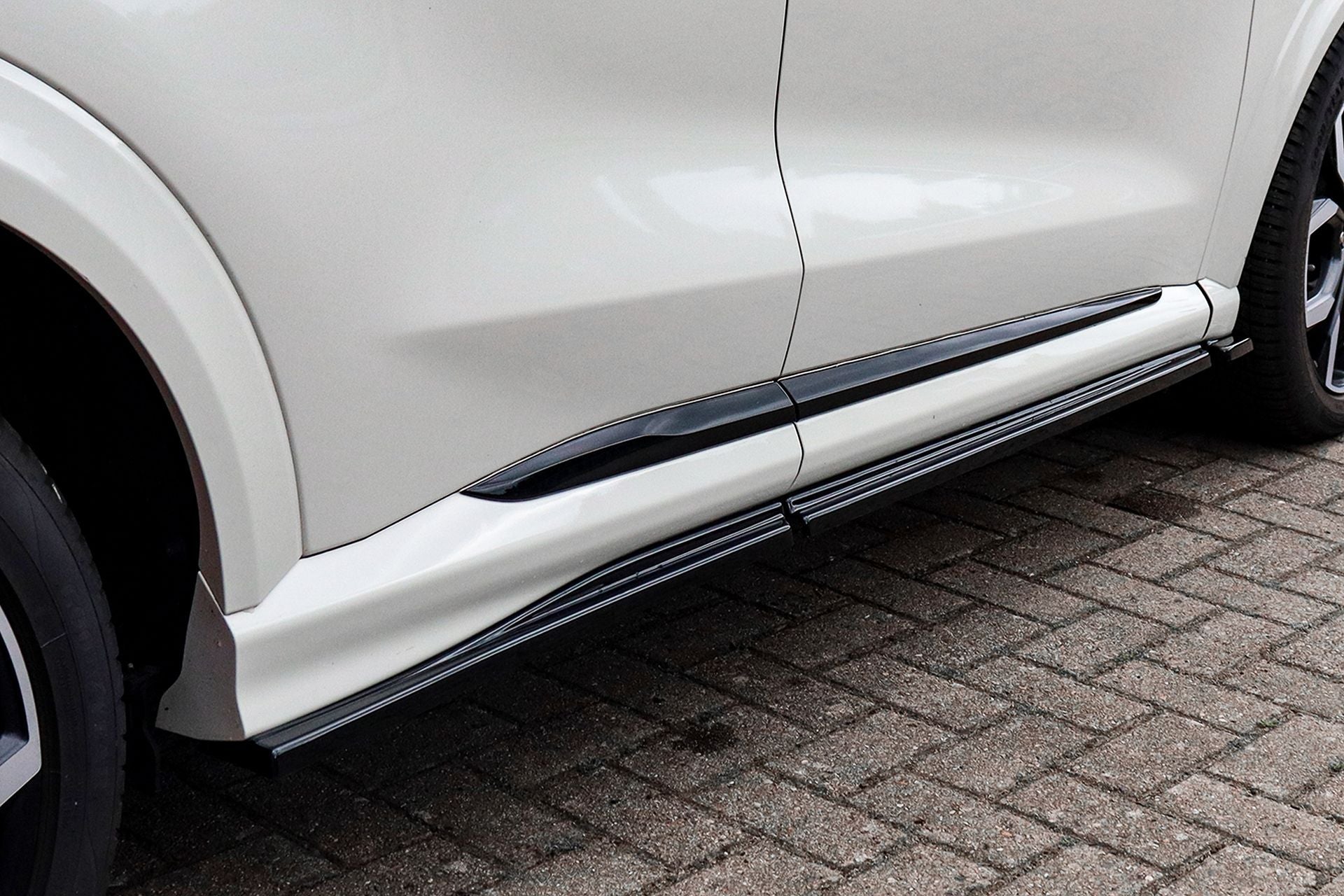 CUP Seitenschweller für Ford Puma JSK mit ST-Line + ST
