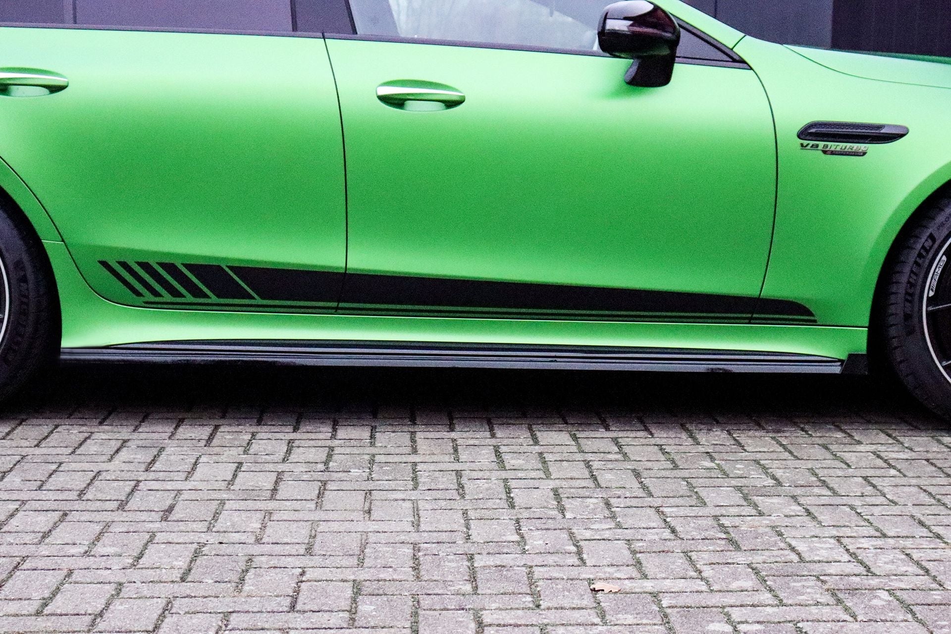 Cup Seitenschweller mit Wings vorne für Mercedes AMG GT X290