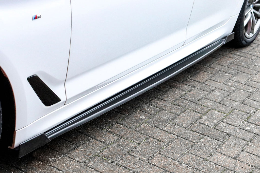Seitenschweller mit Wings vorne und hinten für BMW 5er G30 G31 mit M-Paket