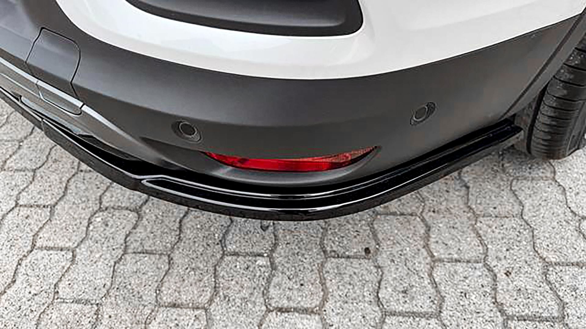 Heckspoiler Spoilerschwert für Renault Arkana RS-Line