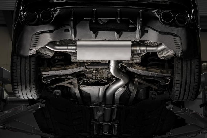 Remus Sportschalldämpfer mittig  für  links/rechts Anlage passend auf Serienblende, inkl. (EG-) GENEHMIGUNG! für Mercedes CLA CLA 45 S AMG 2,0l 310kW 