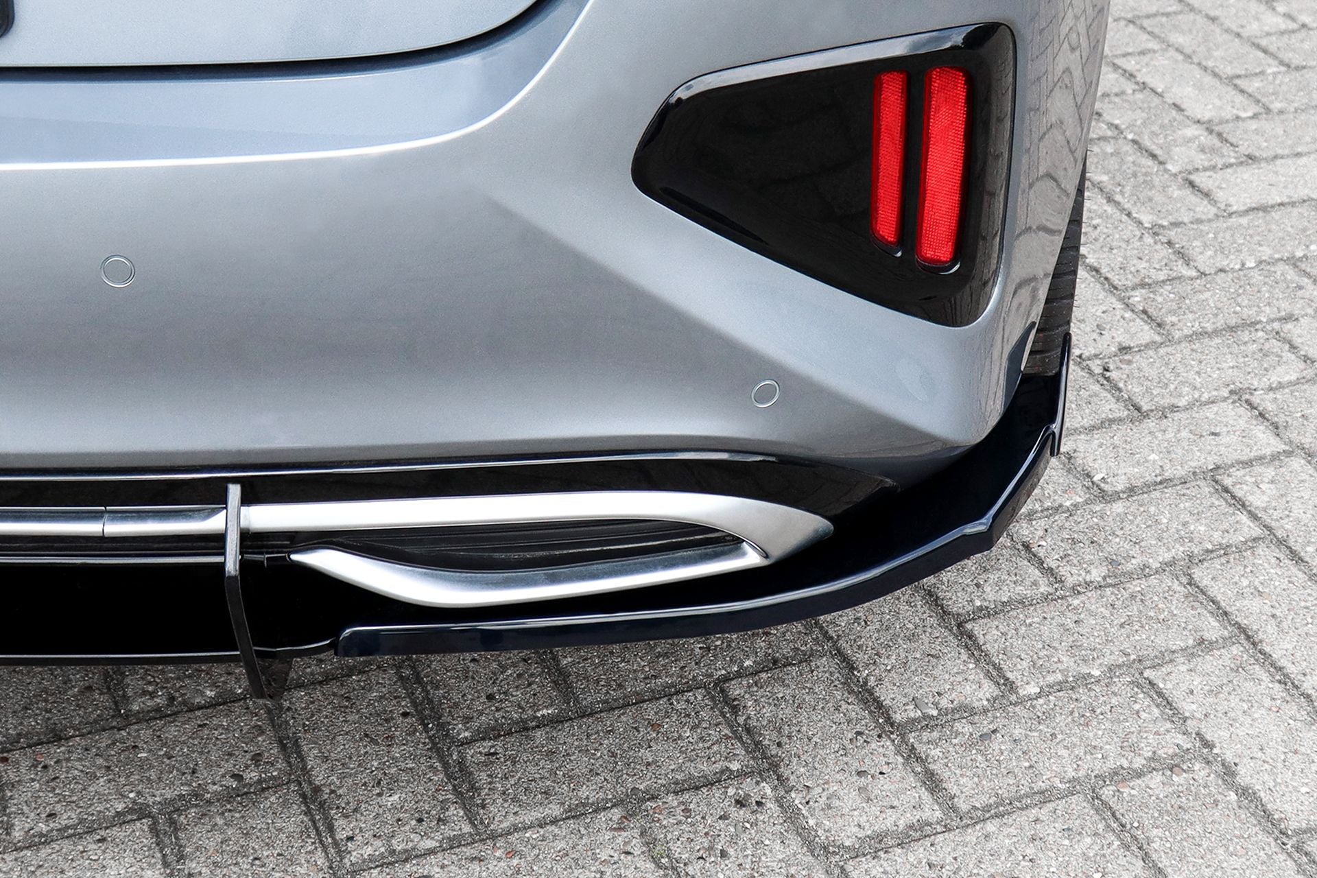 Heckansatz Seitenteile mit Wing + Gefräster Heckansatz aus ABS für Kia Ceed, SK