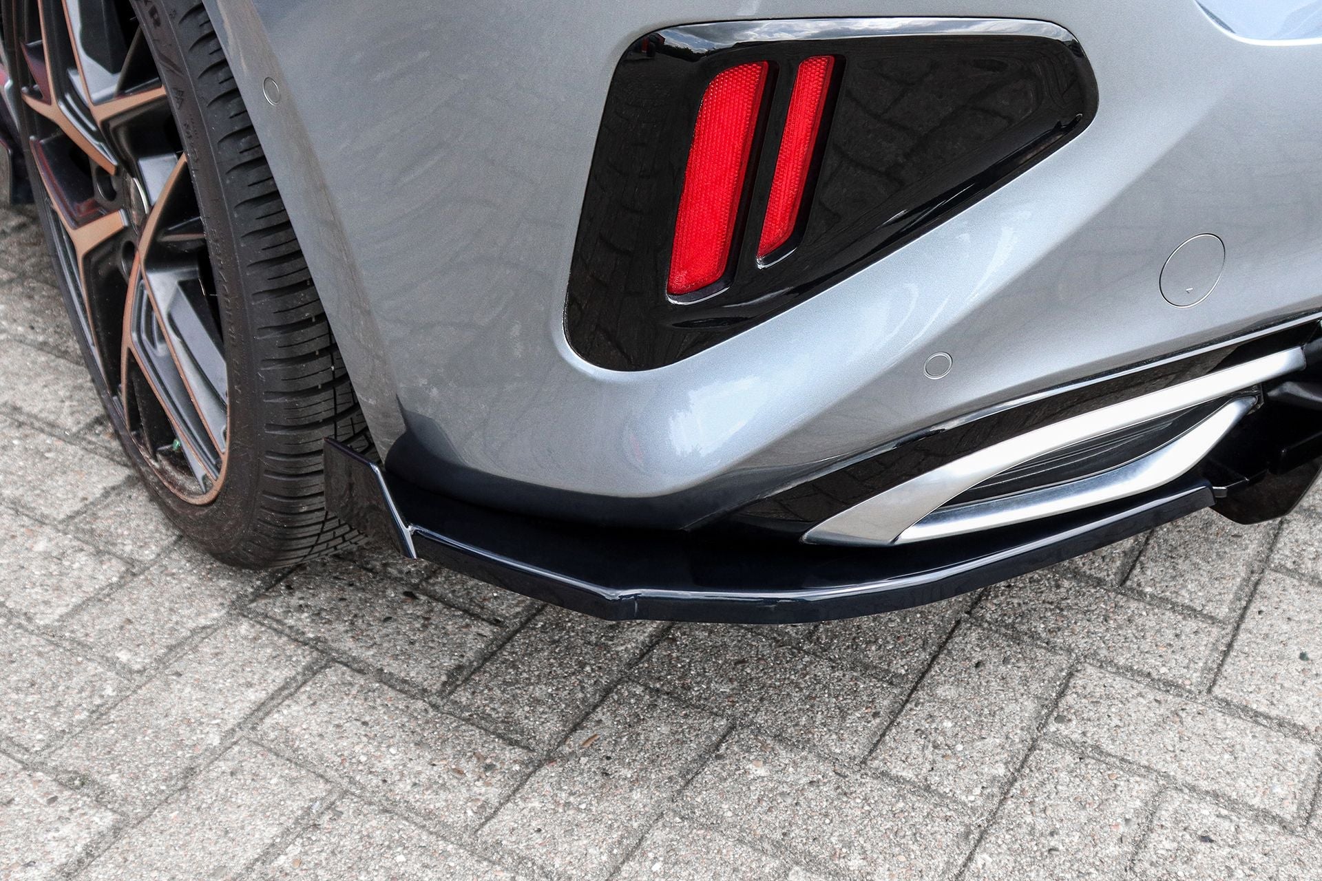 Heckansatz Seitenteile mit Wing aus ABS für Kia Ceed, SK