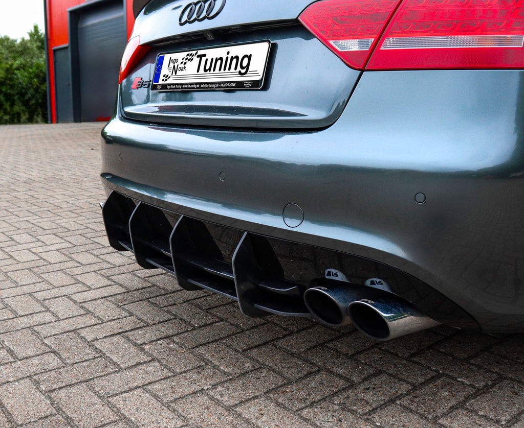 Gefräßter Heckansatz aus ABS mit Finnen für Audi S5 B8
