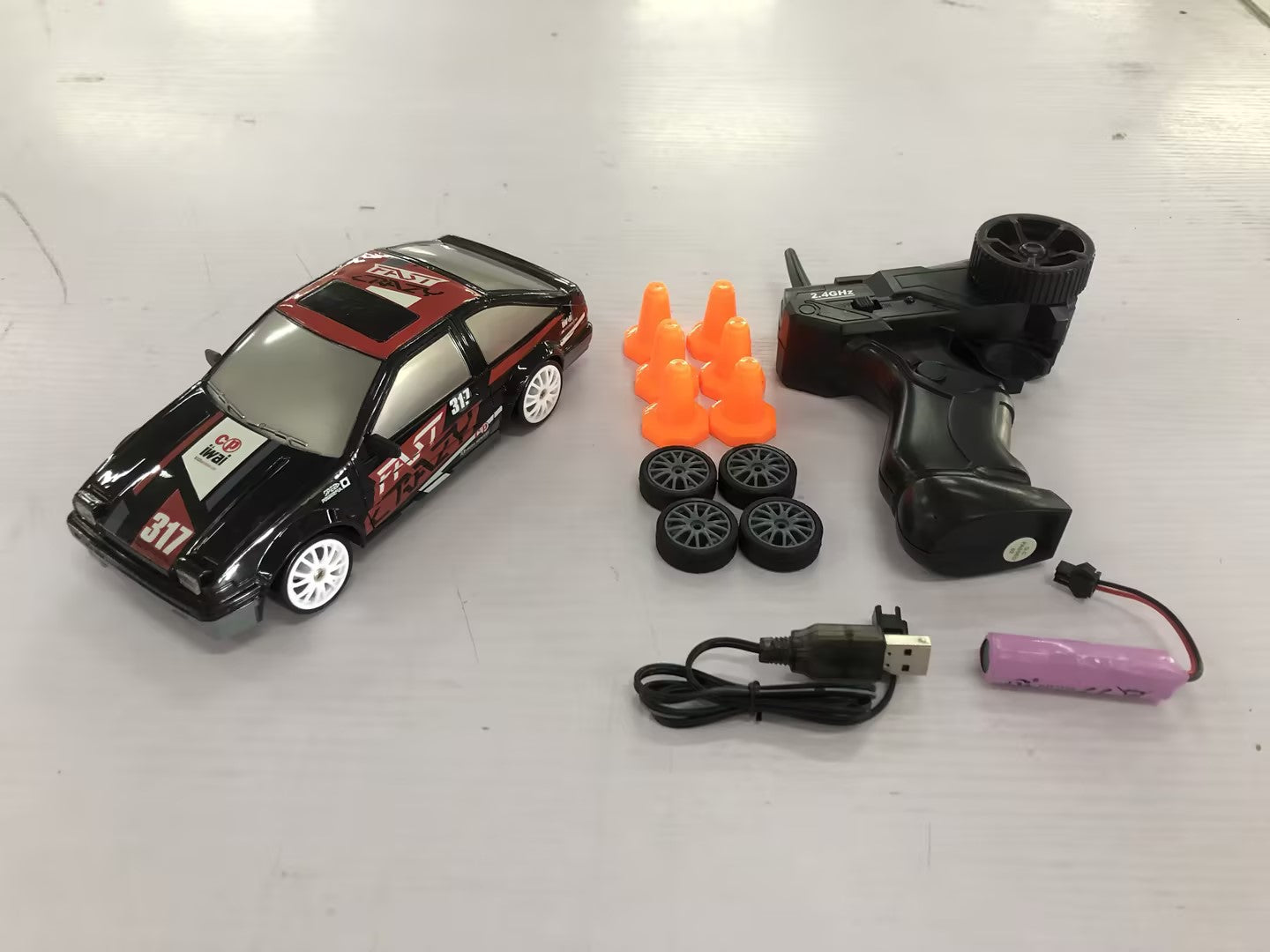 RC Drift-Auto 1:24 – Ferngesteuertes Drift-Fahrzeug 4WD