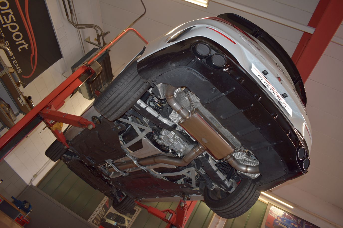 Friedrich Motorsport 90mm Duplex-Anlage für Mercedes C/X118 CLA-Klasse (ab Bj. 08/2019)