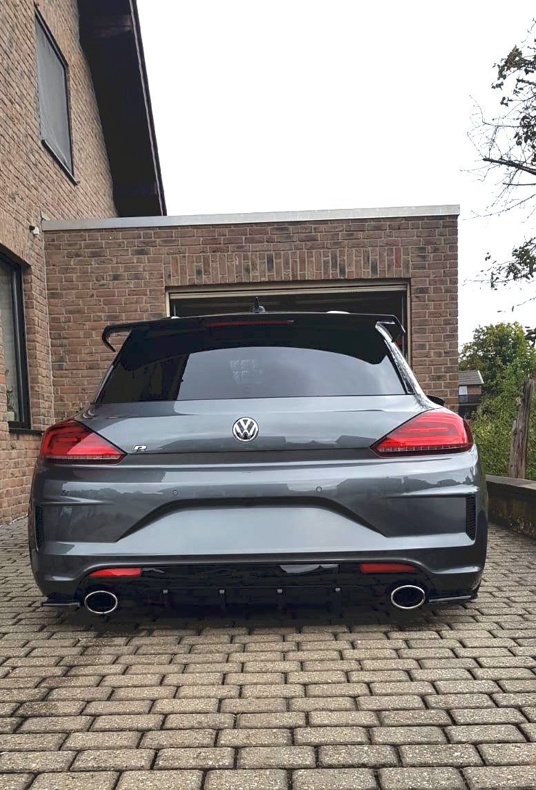 Maxton Design Diffusor Heck Ansatz passend für VW Scirocco R Mk3 Facelift schwarz Hochglanz