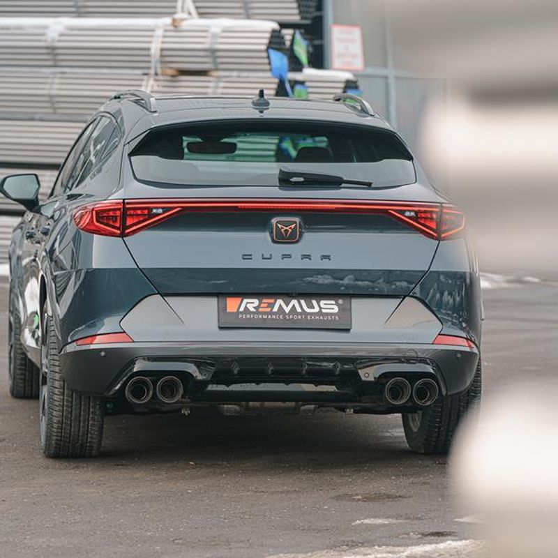 Remus Absorptions-Sportschalldämpfer mittig  für  links/rechts-Anlage (ohne Endrohre), inkl. (EG-) Genehmigung für Seat Formentor 1.4l e-Hybrid 180 kW