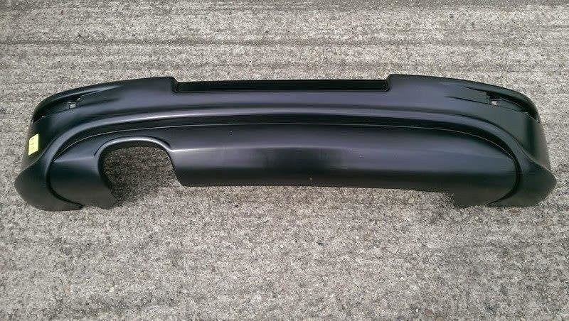 Maxton Design Diffusor Heck Ansatz passend für VW Golf R32 Mk5 (mit 1 Endrohr, passend für GTI Auspuff)