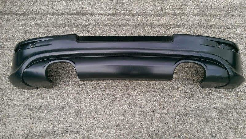 Maxton Design Diffusor Heck Ansatz passend für VW GOLF 5 R32 (mit 2 Auspufflöchern)
