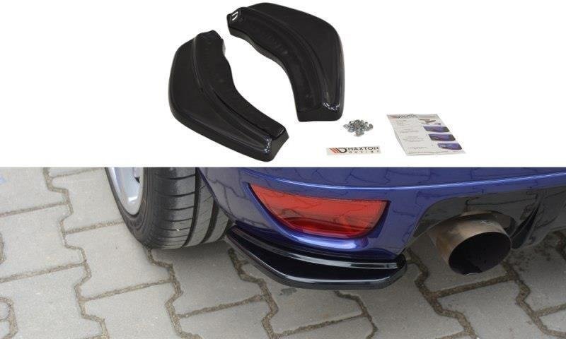 Maxton Design Heck Ansatz Flaps Diffusor passend für Ford Focus RS Mk1 schwarz Hochglanz