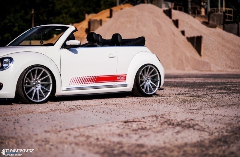 Maxton Design Street+ Seitenschweller Leisten passend für VW BEETLE schwarz Hochglanz