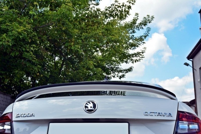 Maxton Design Spoiler CAP für SKODA OCTAVIA III RS PREFACE/FACELIFT Carbon Look