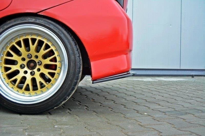 Maxton Design Heck Ansatz Flaps Diffusor passend für HONDA JAZZ MK1 schwarz Hochglanz