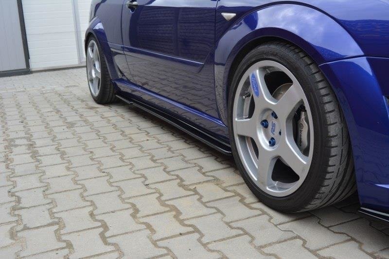 Maxton Design Seitenschweller Diffusers Ford Focus RS Mk1 schwarz Hochglanz für Ford Focus RS