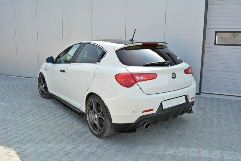 Maxton Design Spoiler CAP passend für Alfa Romeo Giulietta Zender schwarz Hochglanz