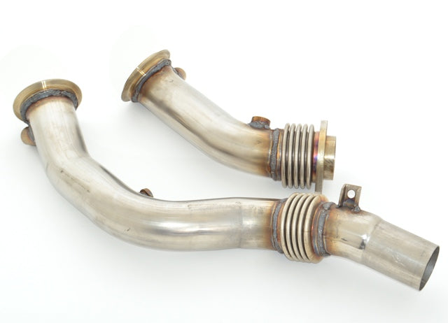 Friedrich Motorsport 70mm Downpipe-Satz für zur Montage am Turbolader / ersetzt die Haupt-Kats. (Bj. 04/2014-05/2018)