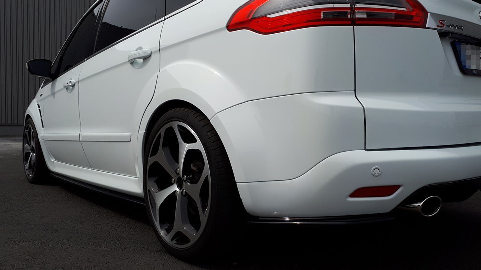 Maxton Design Heck Ansatz Flaps Diffusor für Ford S-Max Titanium Mk1 FL Carbon Look