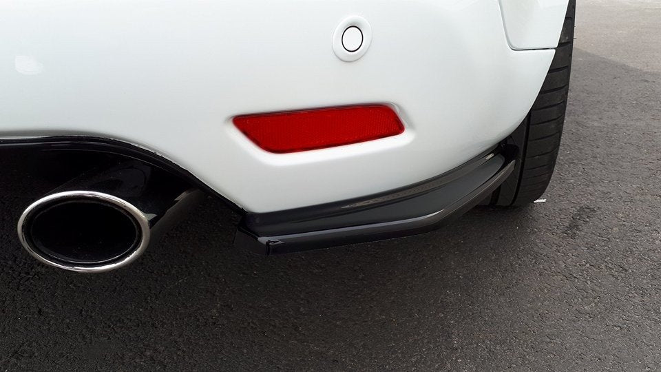 Maxton Design Heck Ansatz Flaps Diffusor passend für Ford S-Max Titanium Mk1 FL schwarz Hochglanz