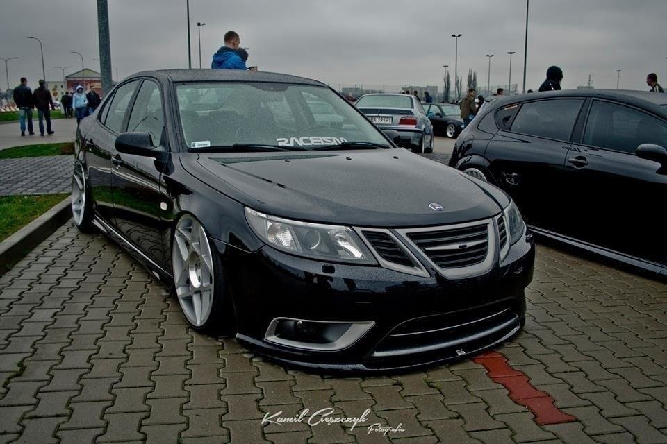 Maxton Design Front Ansatz für SAAB 9-3 TURBO X Carbon Look