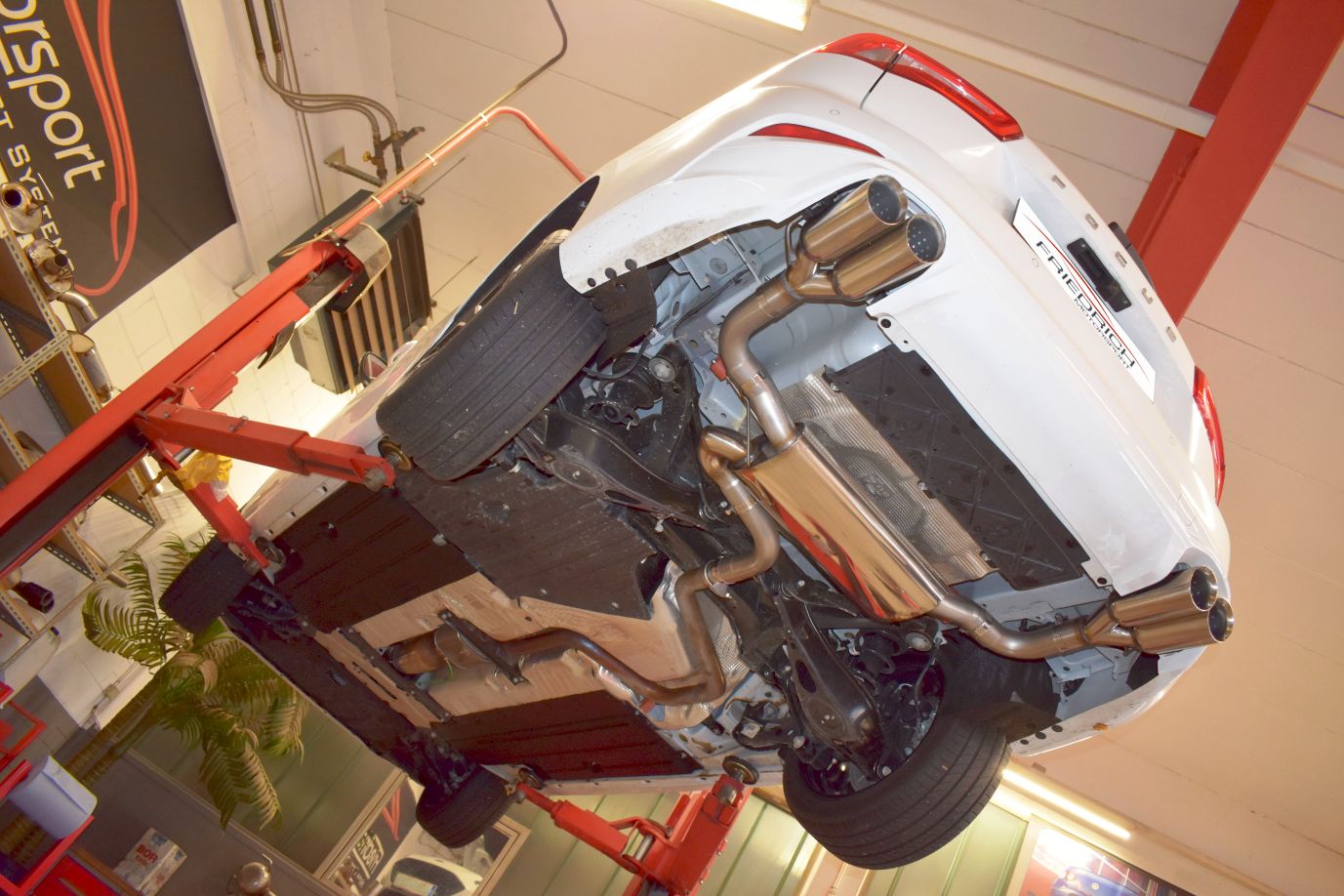Friedrich Motorsport Duplex-Sportendschalldämpfer für Ford Focus IV Turnier DEH (ab Bj. 09/2018)