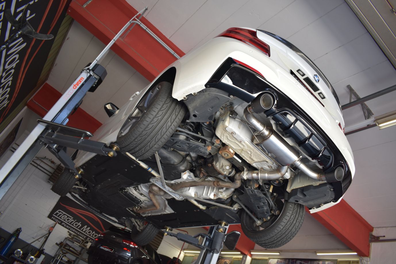 Friedrich Motorsport 76mm Duplex-Sportendschalldämpfer für BMW 2er F22/F23 (Bj. 11/2013-07/2015)