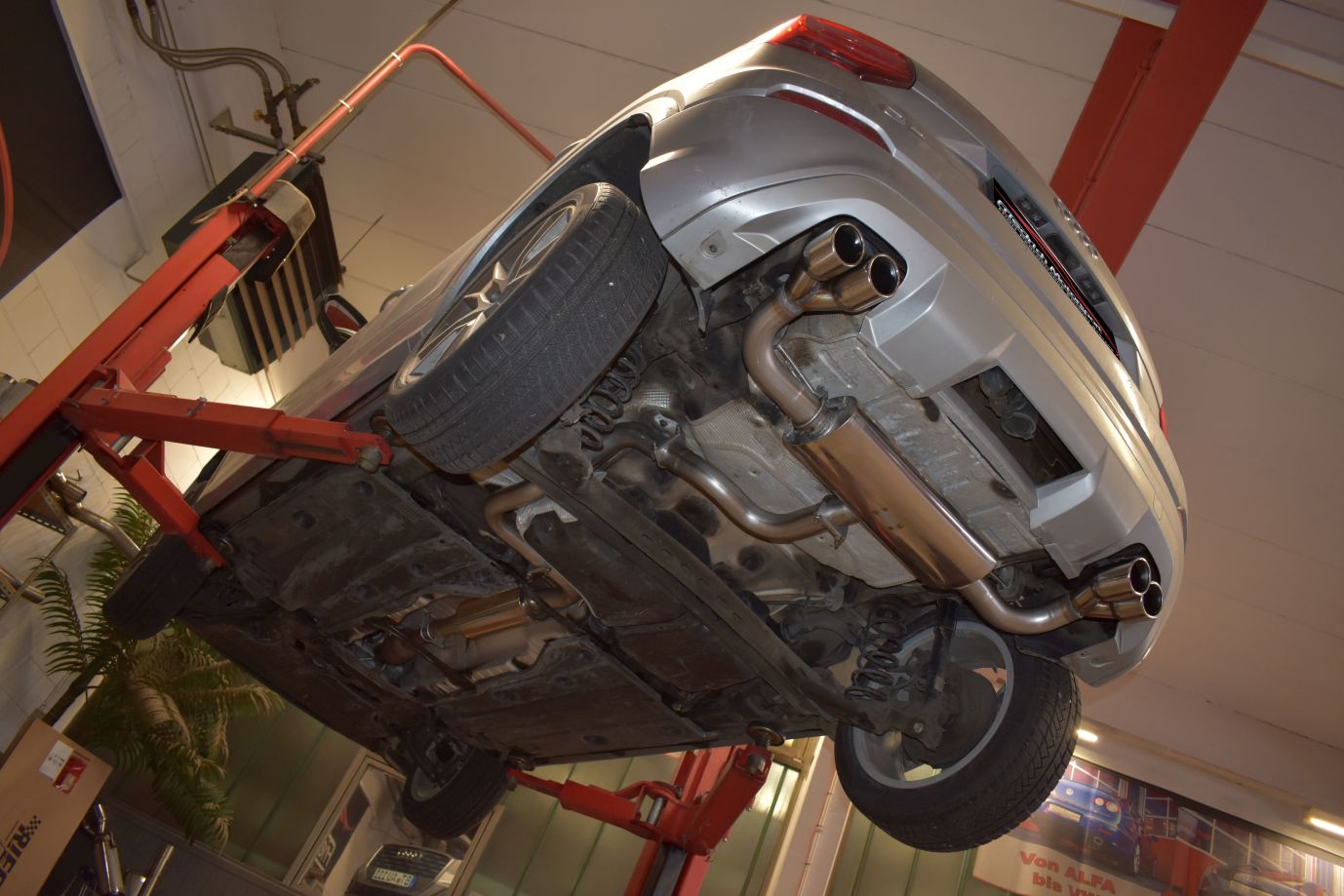 Friedrich Motorsport Gruppe A Duplex-Anlage für Audi Q2 GA Frontantrieb (ab Bj. 10/2016)