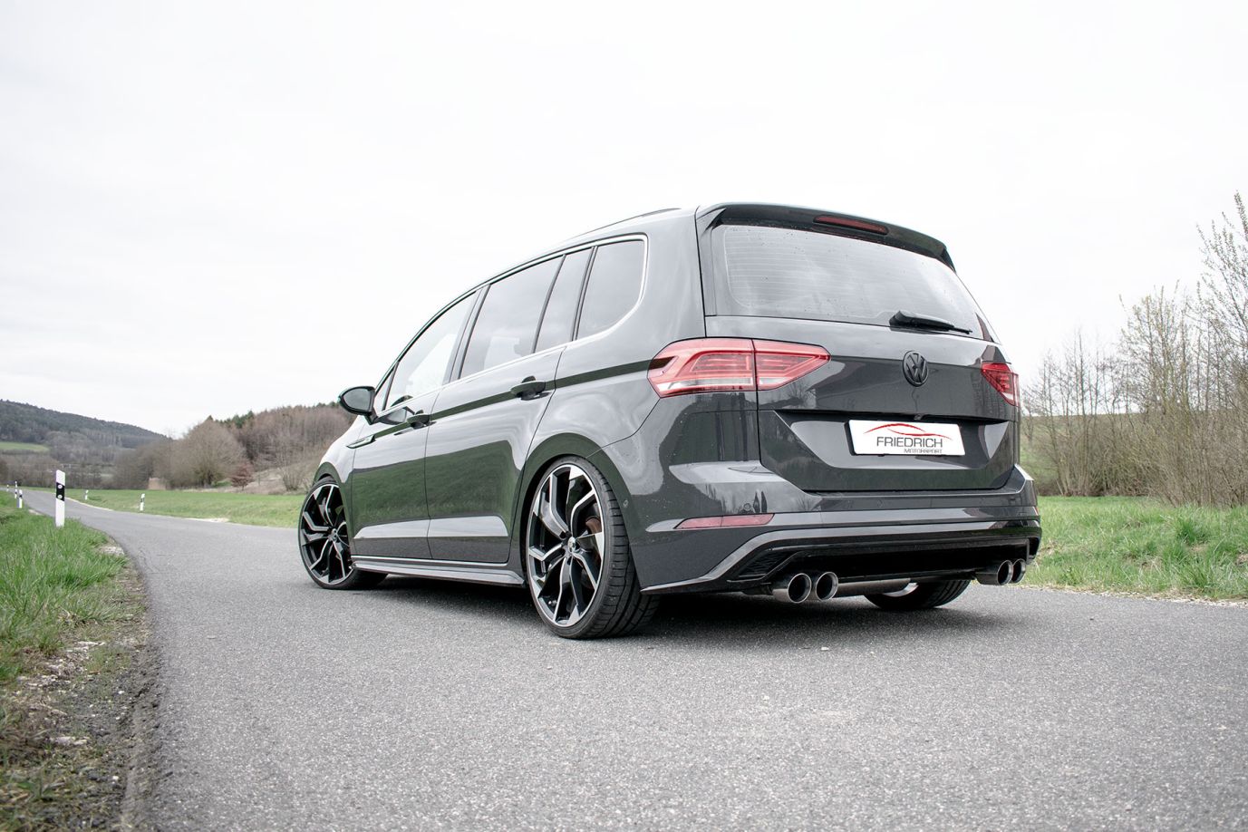 Friedrich Motorsport Gruppe A Duplex-Anlage für VW Touran 5T (ab Bj. 11/2018)