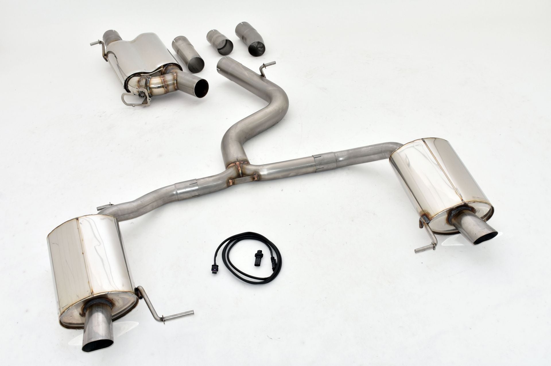 Friedrich Motorsport 76mm Duplex-Anlage mit originaler Klappensteuerung für VW Passat B8 (3C) Limousine & Variant 4motion (Bj. 06/2015-08/2018)