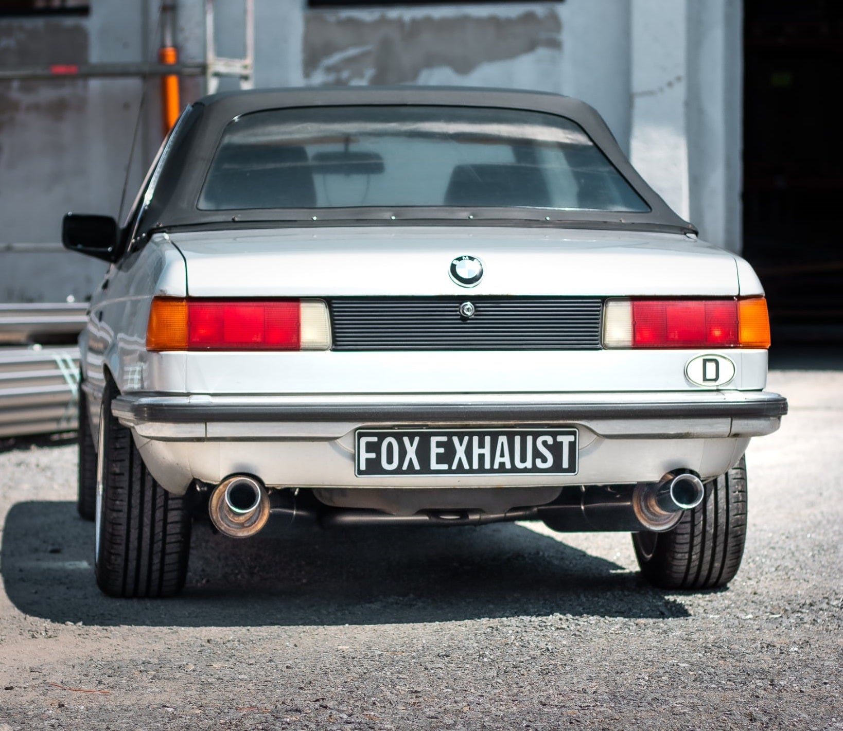Fox passend fürBMW E21 323i Halbanlage bestehend aus 2x End- und 1x Vorschalldämpfer - Endrohre 1x80  Typ 24 rechts/links