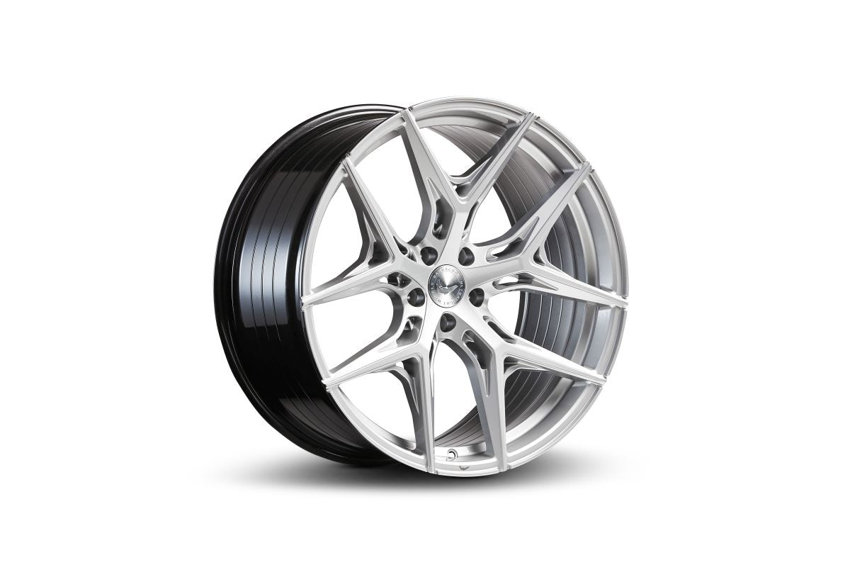 BARRACUDA RAZZER Hyper Silver 9.5x21 ET37 108