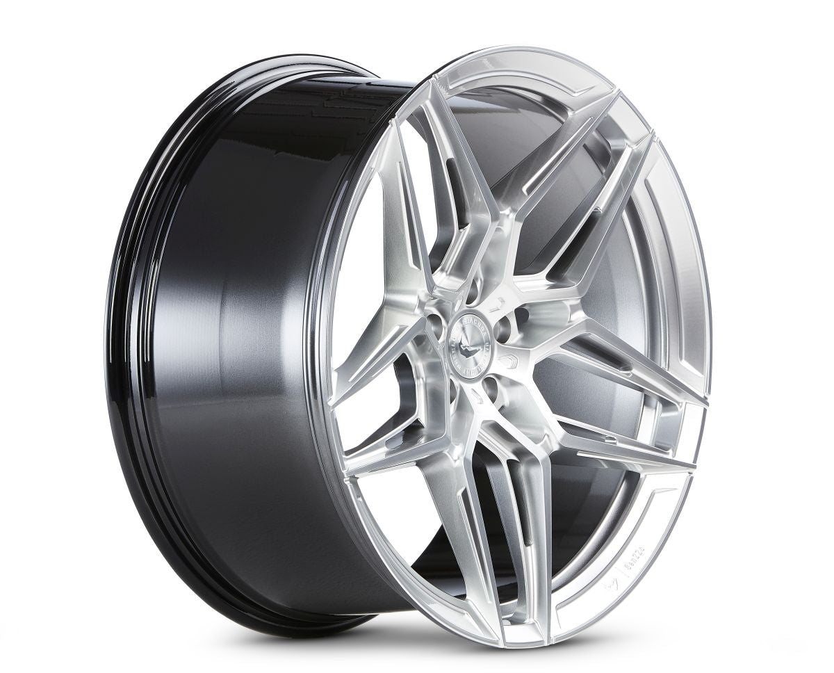 BARRACUDA SenZZo Hyper Silver 8.5x19 ET43 112