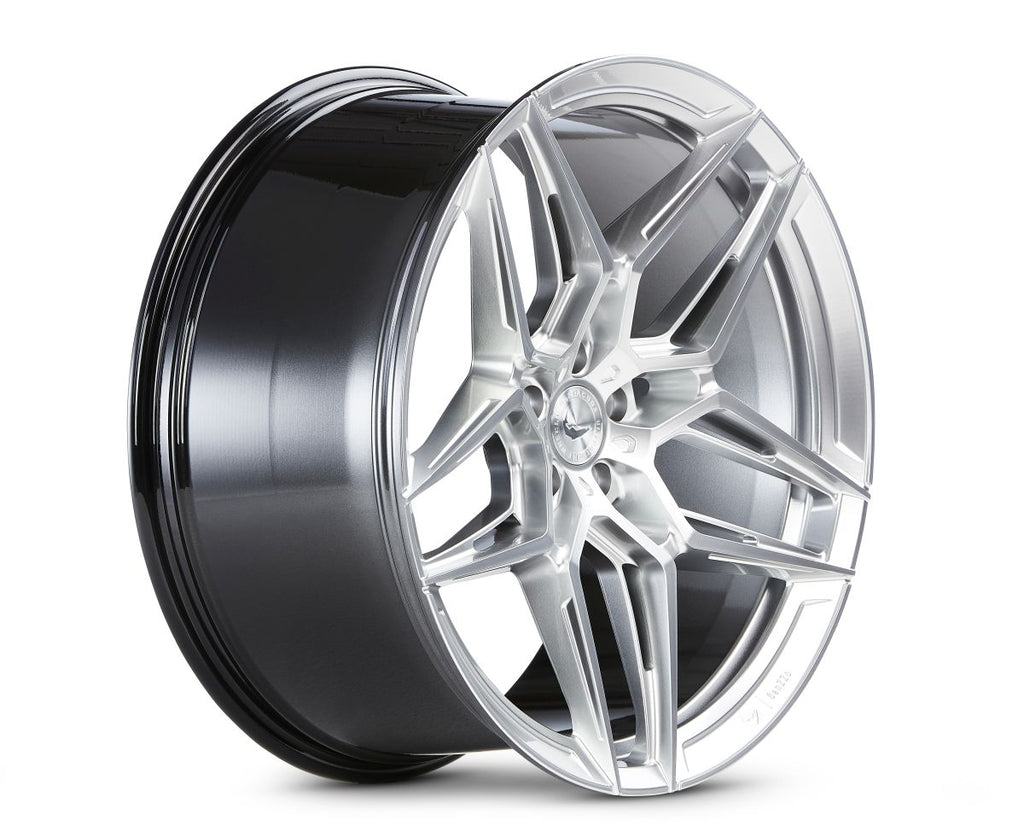 BARRACUDA SenZZo Hyper Silver 9x21 ET33 114