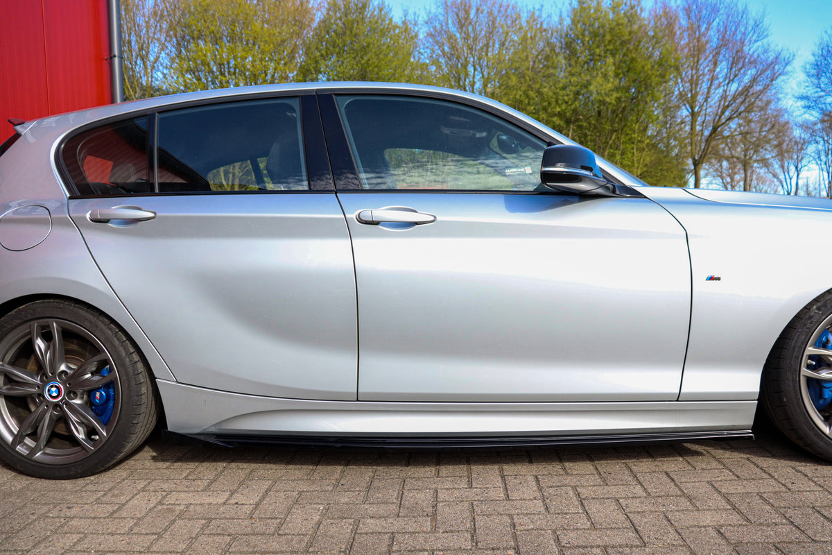 Seitenschweller im CUP Look mit Wings für BMW 1er F20/21 M140i & M-Paket