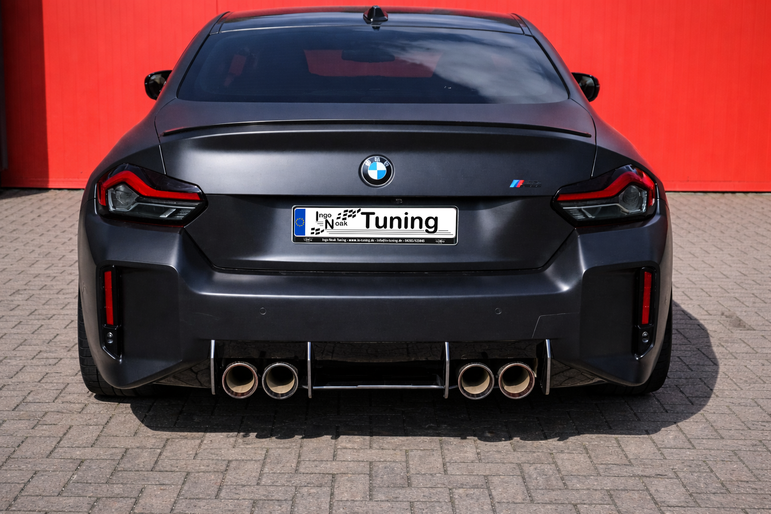 Gefräßter Heckansatz in Race Track Optik aus ABS für BMW M2 G87