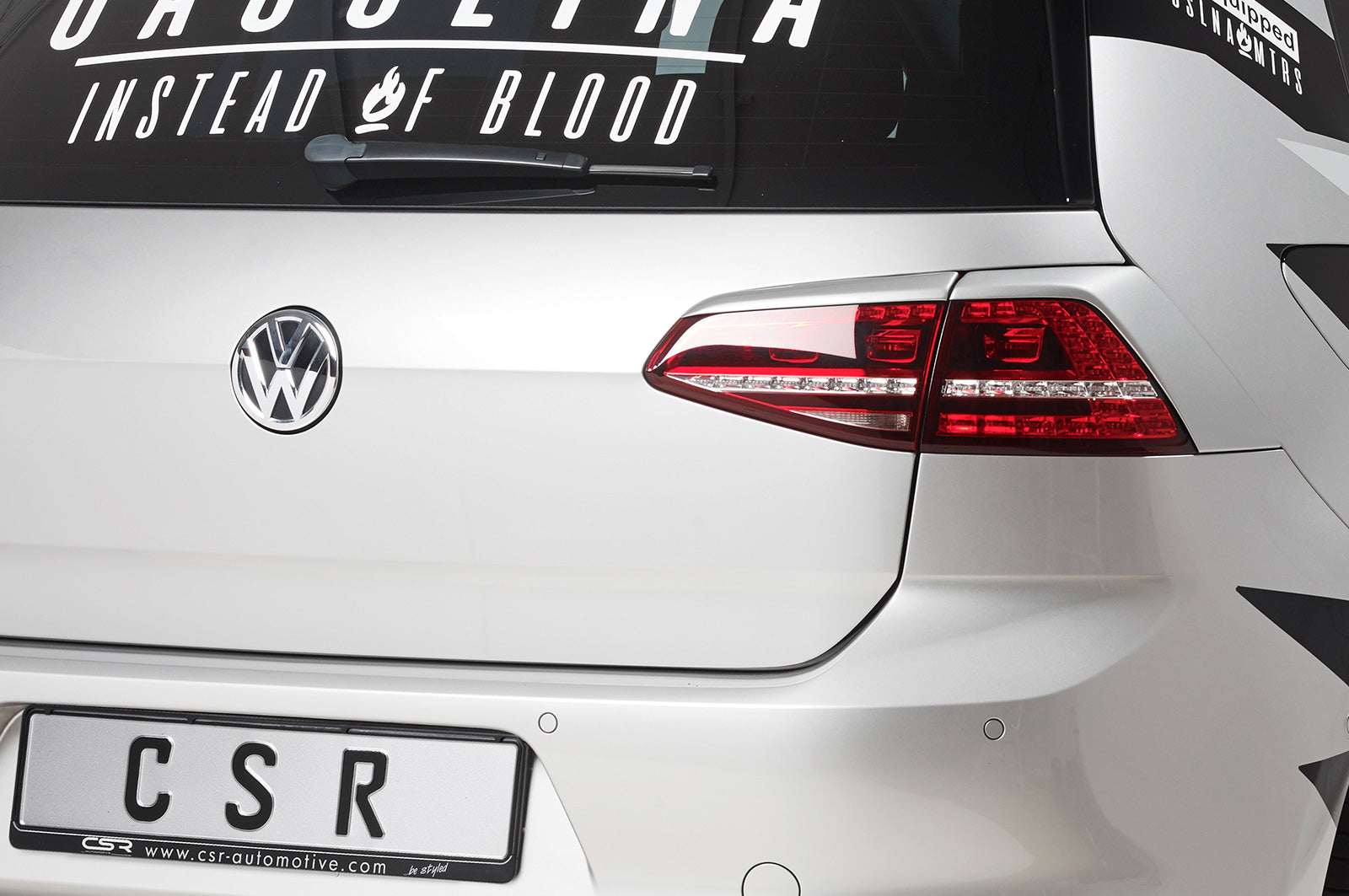 CSR Rücklichtblenden für VW Golf 7 (Typ 1K) RB007-L Unlackiert roh (Lackierung erforderlich)