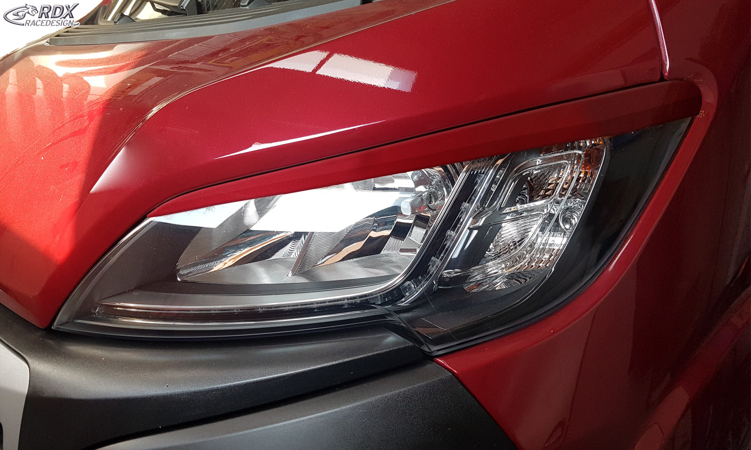 RDX Scheinwerferblenden für FIAT Ducato (250 / 2014+) & CITROEN Jumper (Y, 250L / 2014+) & OPEL Movano (Y / 2021+) & PEUGEOT Boxer (Y / 2014+) & TOYOTA ProAce Max (T / 2024+) & RAM ProMaster (2013+) Böser Blick