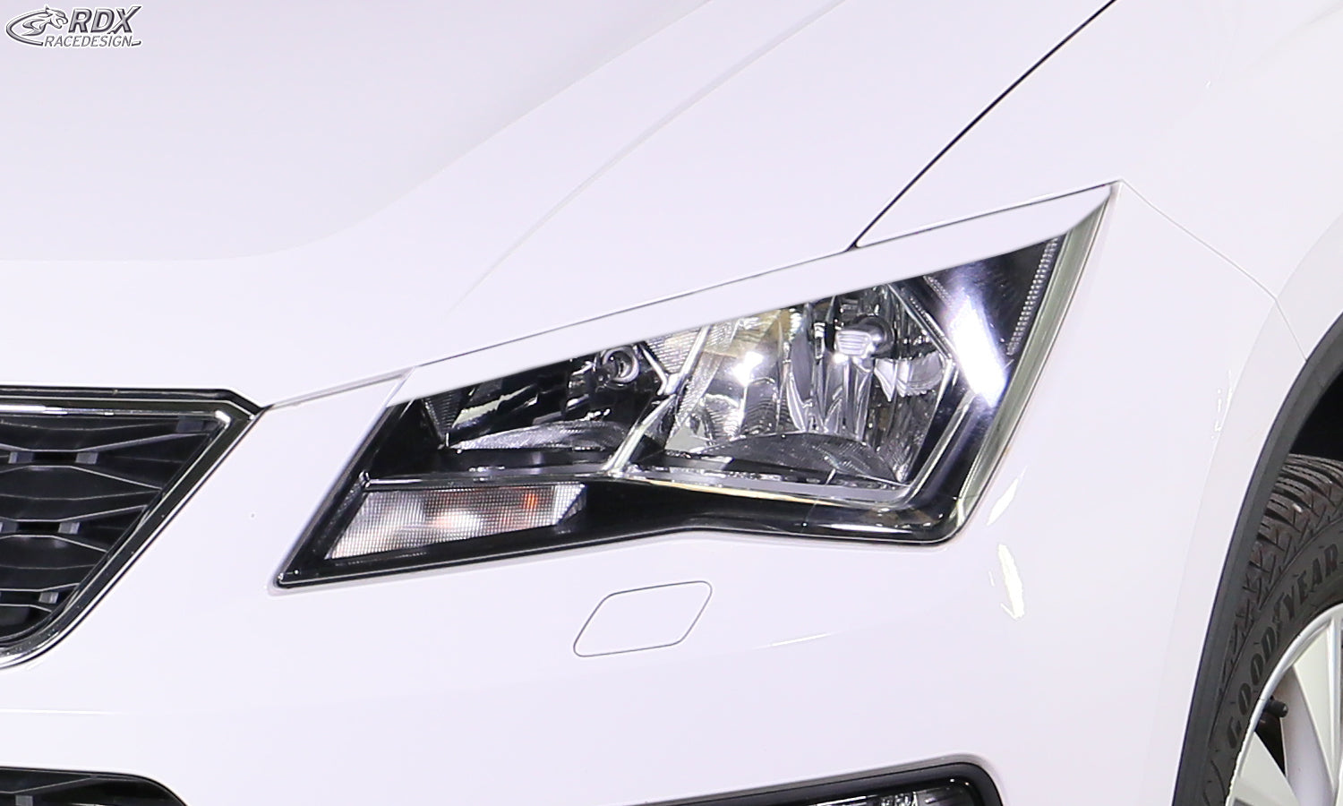 RDX Scheinwerferblenden für SEAT Ateca & CUPRA Ateca (5FP / 2016-2020) schwarz glänzend Böser Blick