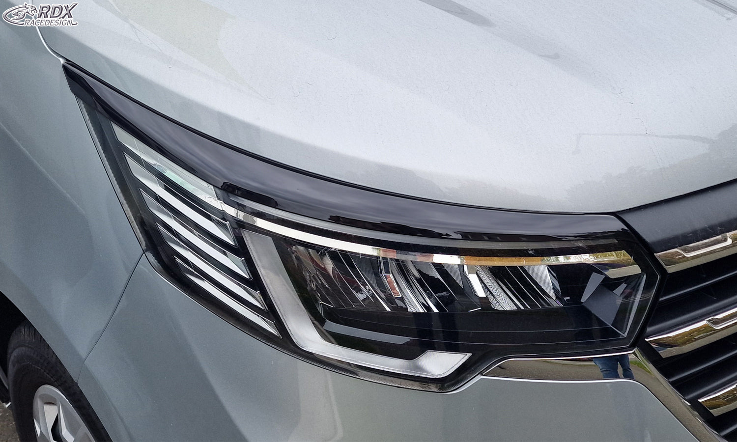 RDX Scheinwerferblenden für RENAULT Trafic & NISSAN Primastar / NV300 (2021+) schwarz glänzend Böser Blick